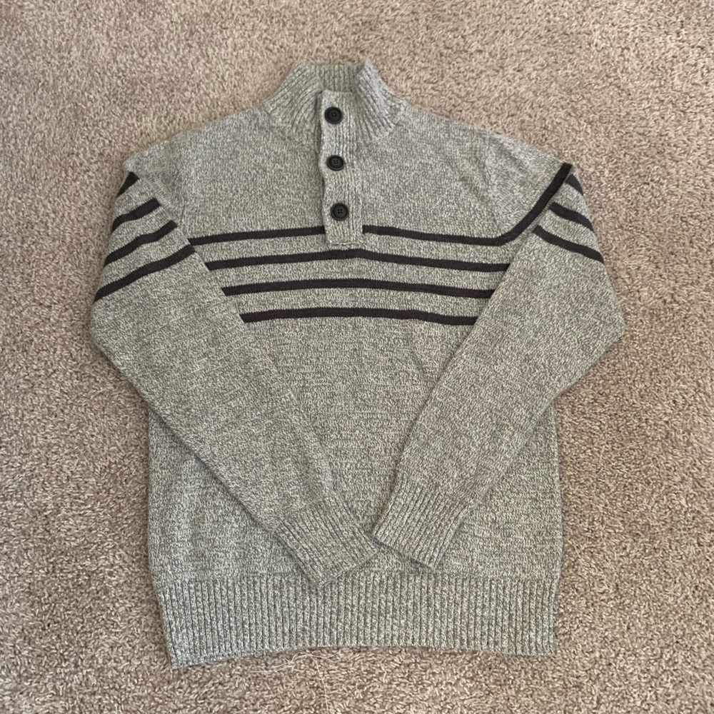 grey button up sweater